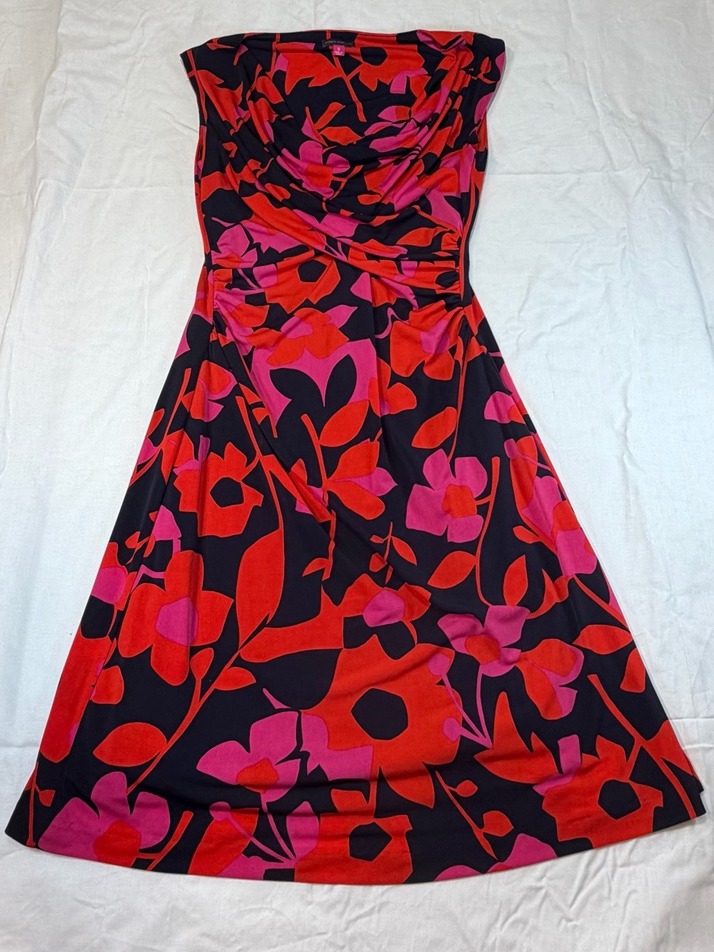 Vince Camuto Sleeveless Floral A-Line Dress in Black, Red & Pink - Picture 1 of 7